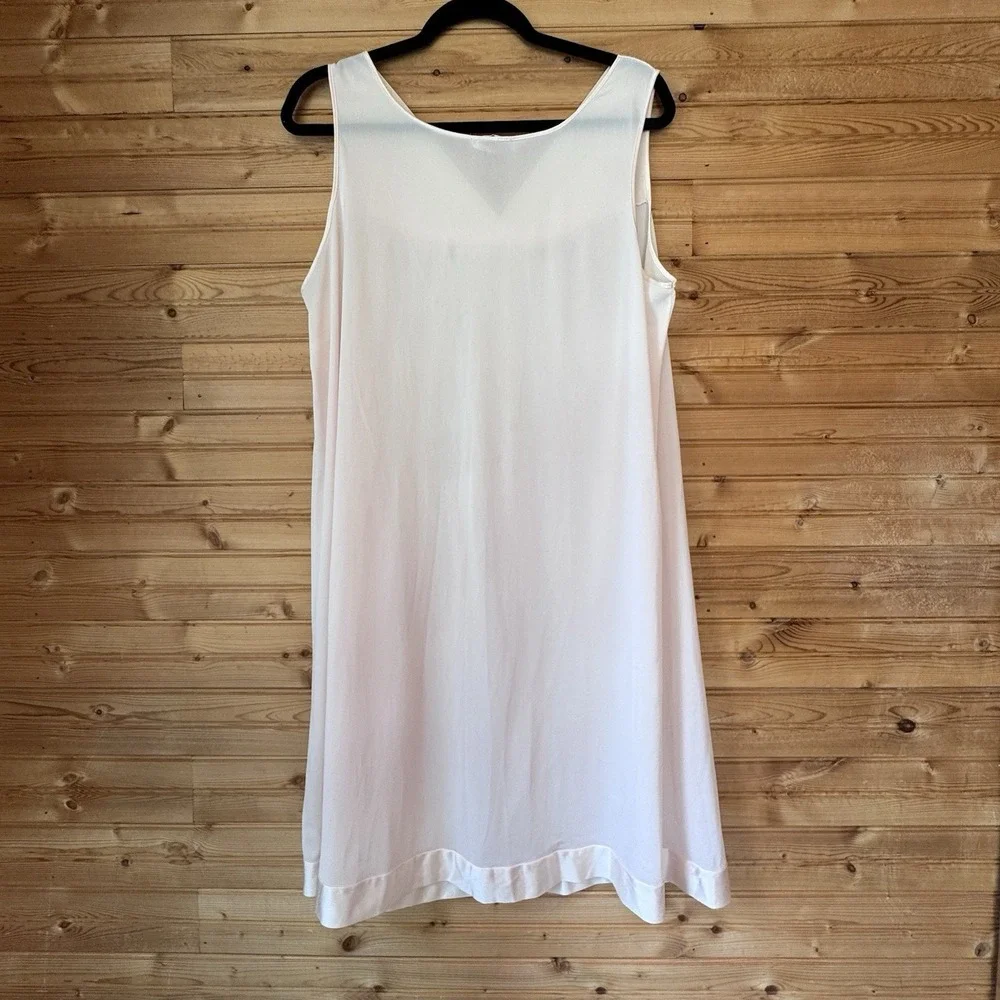 VTG 80s Vanity Fair Nightgown Pale Pink XL Satin Sheath Feminine Grandma Cottage